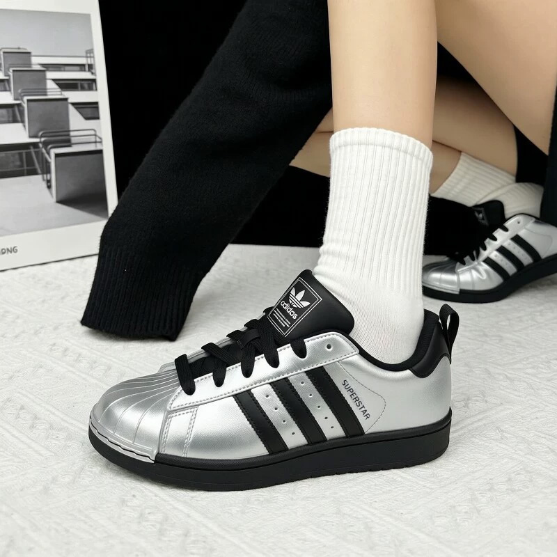 アディダス クローバー レディース 本革シューズ - 新しい - Adidas Shoes Superstar のレビューと価格